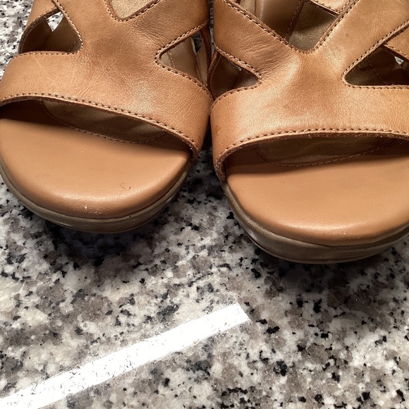 Naturalized No 5 Comfort Wedge Sandals Size 7.5 - Picture 4 of 10